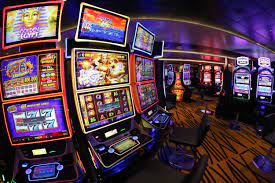 MUSTANG303 – Different Types of Slot Machines and Games Available